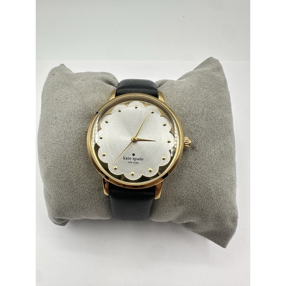 Kate Spade Scallop Watch Face Leather Band New York Gold Tone Case - Picture 3 of 8